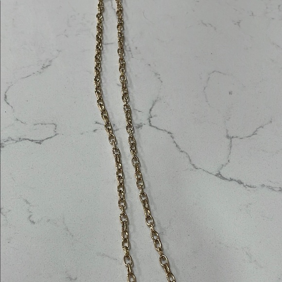 Cream Beaded Necklace with Gold Chain and Natural Stone Pendant - Picture 10 of 14